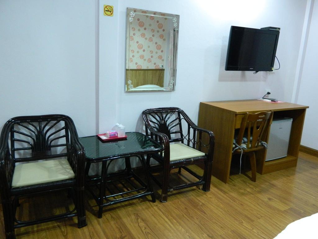 Garden Place ペッチャブーン 部屋 写真
