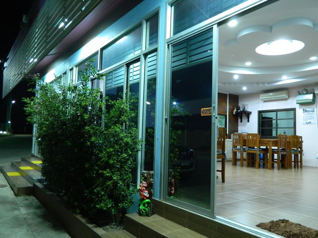Garden Place ペッチャブーン エクステリア 写真